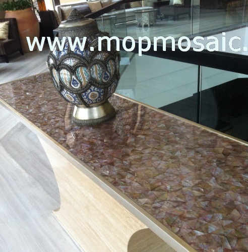 Crack Brownlip Shell Tiles