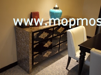 Crack Brownlip Shell Tiles