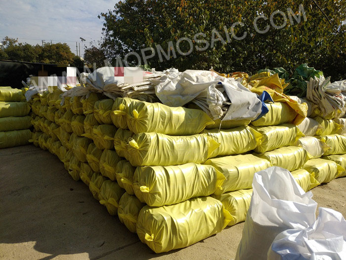 stacking chinese raw river shells 